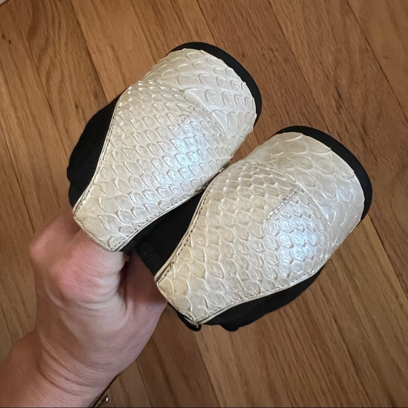 CHANEL BALLERINA BLOCK SHOES HEELS 38 - Picture 11 of 12